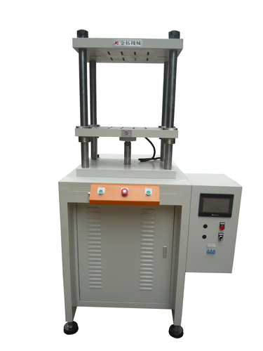 �¸��������͉��C